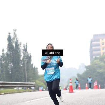 Runner Photo 7069102