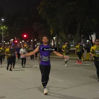 Runner Photo 7069132