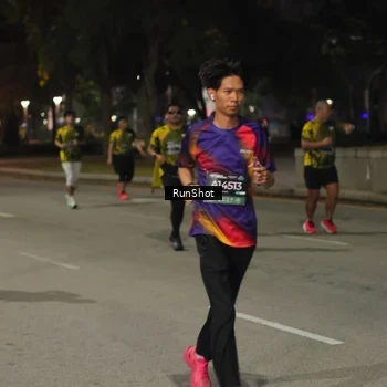 Runner Photo 7069144