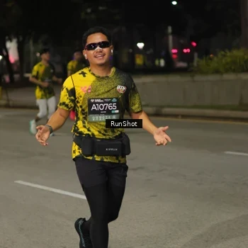Runner Photo 7069176