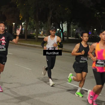 Runner Photo 7069216
