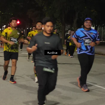 Runner Photo 7069234