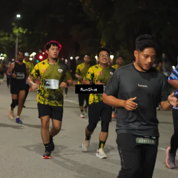 Runner Photo 7069243