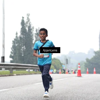 Runner Photo 7069282