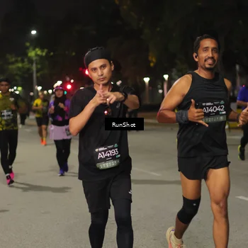 Runner Photo 7069301