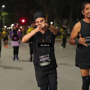 Runner Photo 7069302