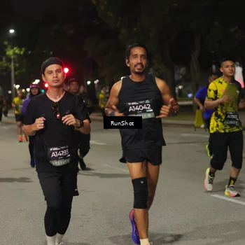 Runner Photo 7069303