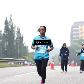Runner Photo 7069332