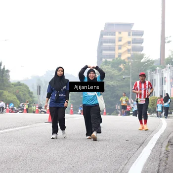 Runner Photo 7069335