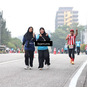 Runner Photo 7069349