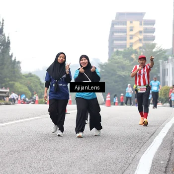 Runner Photo 7069353