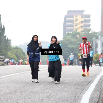 Runner Photo 7069366