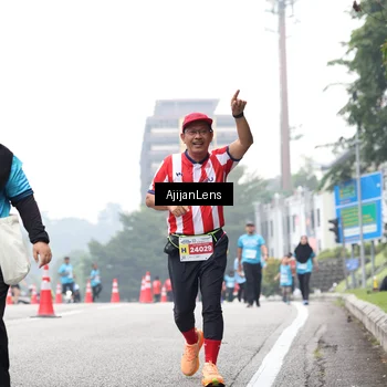 Runner Photo 7069372