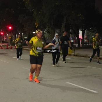 Runner Photo 7069398