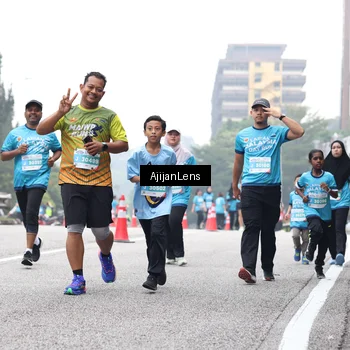 Runner Photo 7069408