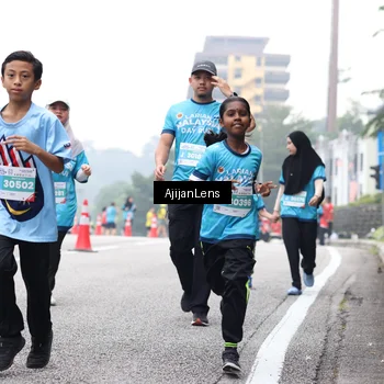 Runner Photo 7069417