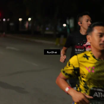 Runner Photo 7069435