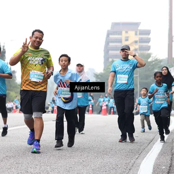 Runner Photo 7069443