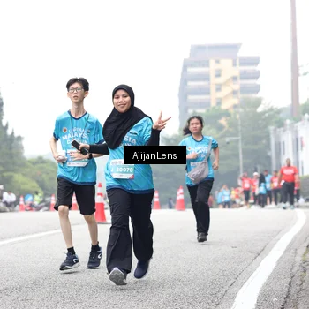 Runner Photo 7069471