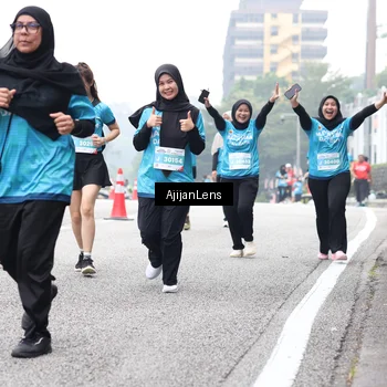 Runner Photo 7069477