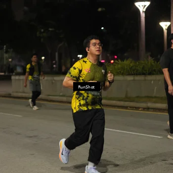 Runner Photo 7069478