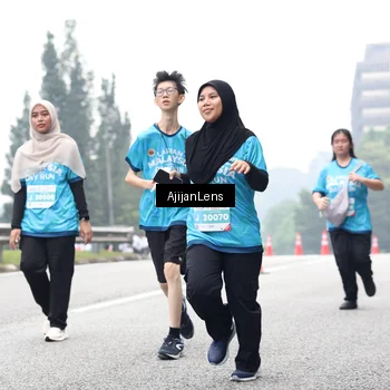 Runner Photo 7069510