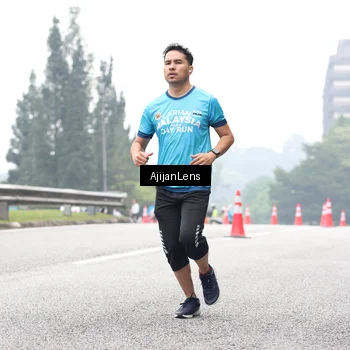 Runner Photo 7069511