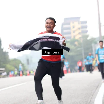 Runner Photo 7069536