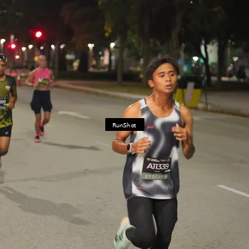 Runner Photo 7069570