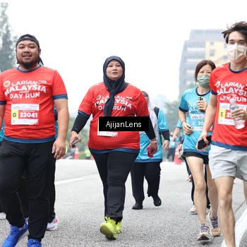 Runner Photo 7069577