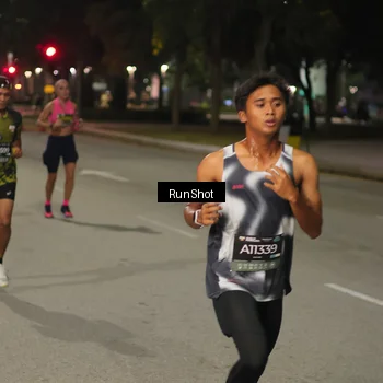 Runner Photo 7069587