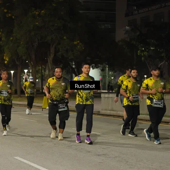 Runner Photo 7069588