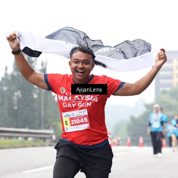Runner Photo 7069590
