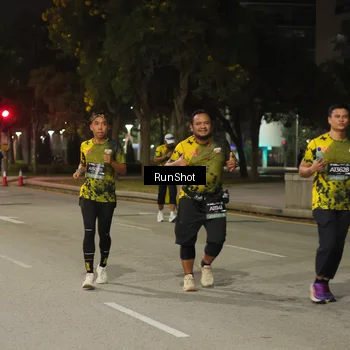 Runner Photo 7069595