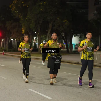 Runner Photo 7069596