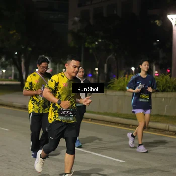 Runner Photo 7069670