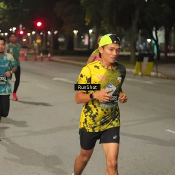 Runner Photo 7069672
