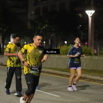 Runner Photo 7069674
