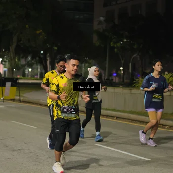 Runner Photo 7069675