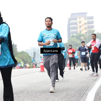 Runner Photo 7069677