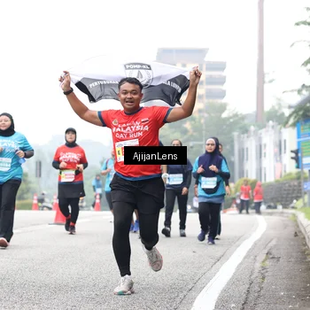 Runner Photo 7069686