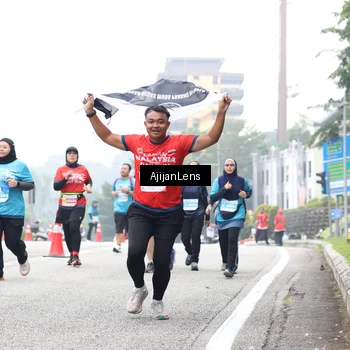 Runner Photo 7069687