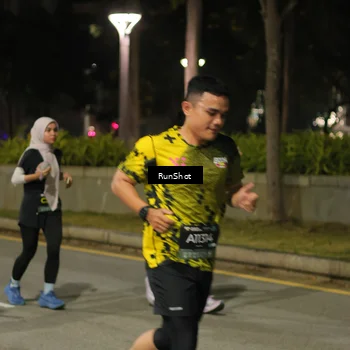 Runner Photo 7069695