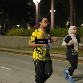 Runner Photo 7069699