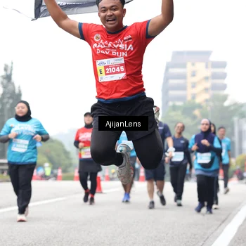 Runner Photo 7069700