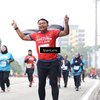 Runner Photo 7069701