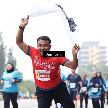 Runner Photo 7069723