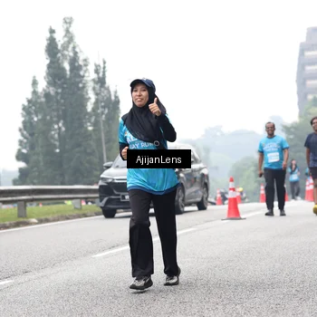 Runner Photo 7069796