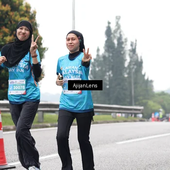 Runner Photo 7069826