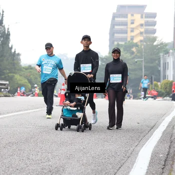 Runner Photo 7069856
